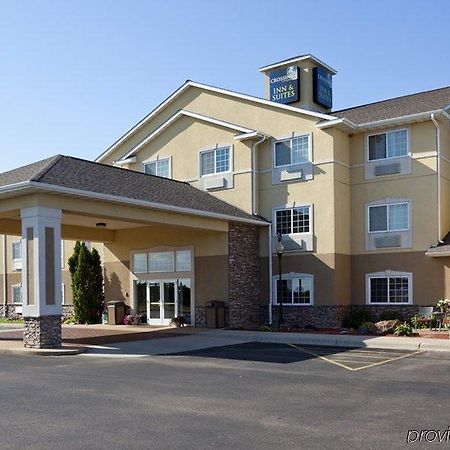 Crossings By Grandstay Inn & Suites Becker Екстериор снимка